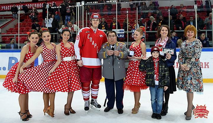 &laquo;Спартак&raquo; показывает настоящий советский хоккей