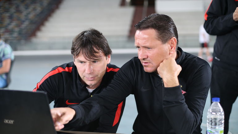 Январь 2016 года. Егор ТИТОВ и Дмитрий АЛЕНИЧЕВ на сборе &quout;Спартака&quout;. Фото Александр СТУПНИКОВ, ФК &quout;Спартак&quout;