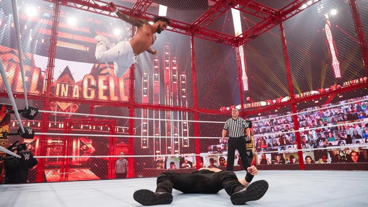 Обзор WWE Hell In A Cell 2020, изображение №10