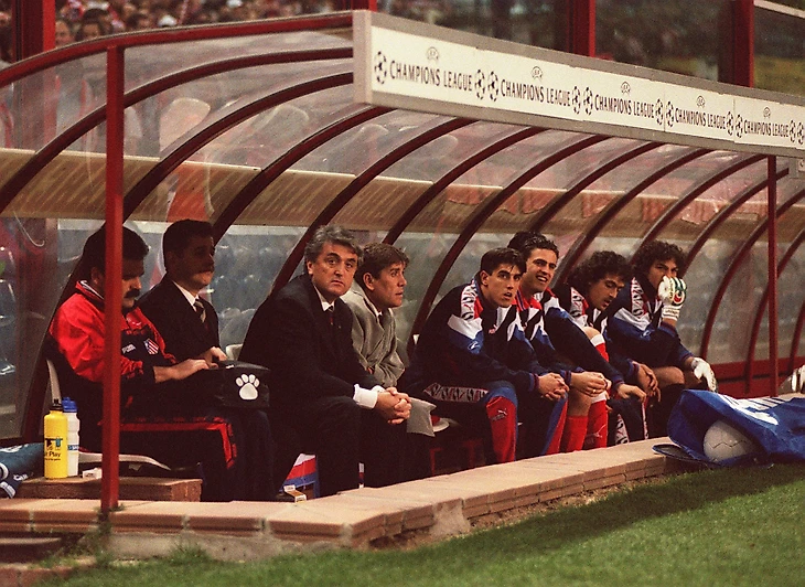 Скамейка запасных