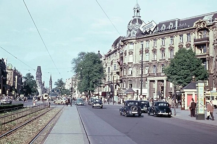 1954 год в цвете