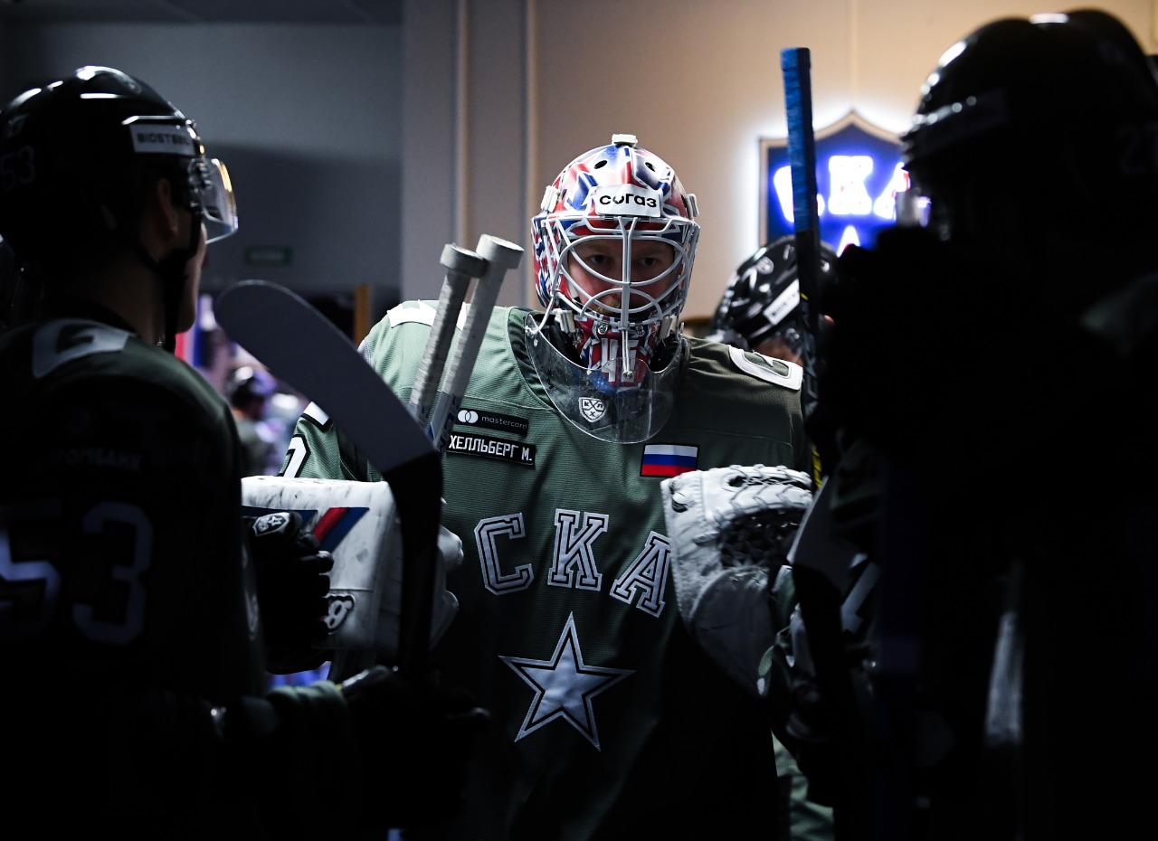 Жара в армейском дерби: СКА вел 3:1 к концу матча, но все испортил вратарь