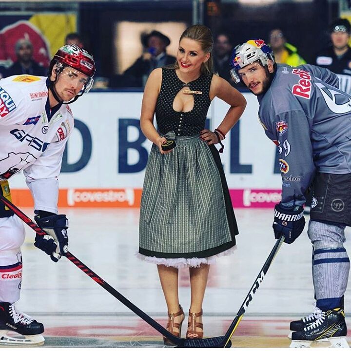 Хет-трик «Вашингтона» и ещё 10 мемов за прошедшие дни