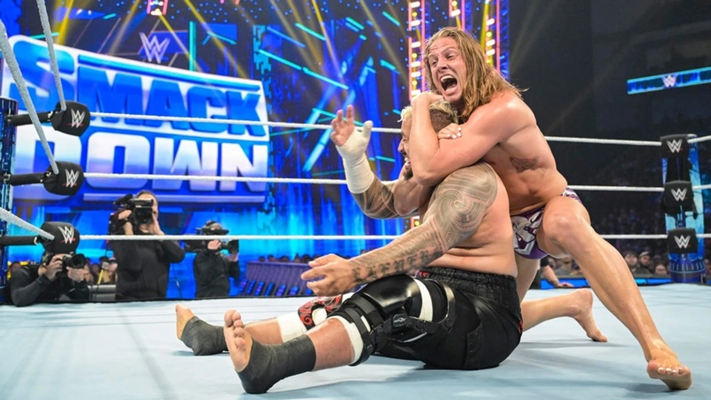 Обзор WWE Friday Night Smackdown 14.04.2023, изображение №9