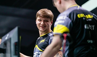 Симпл снова божит на FPL: забрал двоих ноускоупом в прыжке