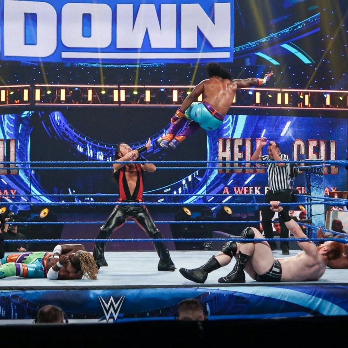 Обзор WWE Friday Night Smackdown Season Premiere 16.10.2020, изображение №8