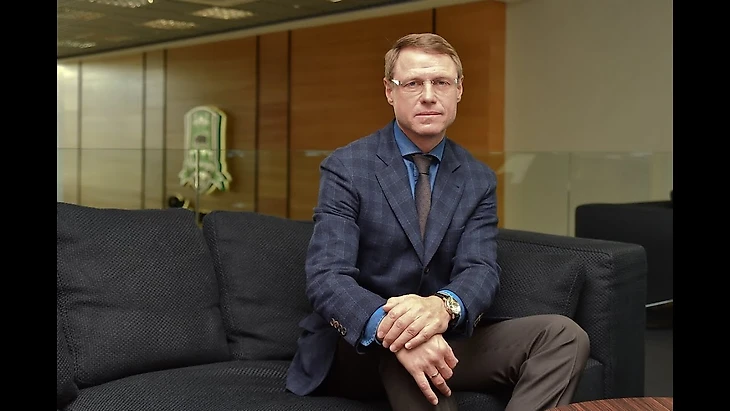 Олег Кононов