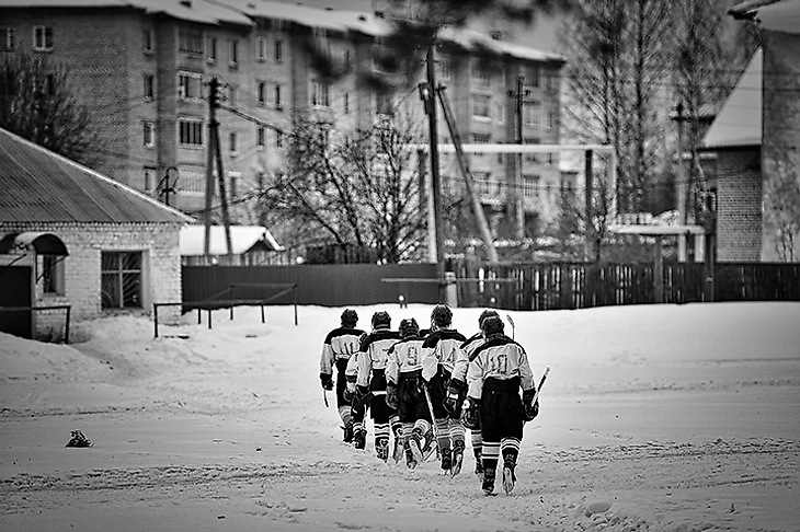 Фото Владимира Песни про хоккей в Ветлуге