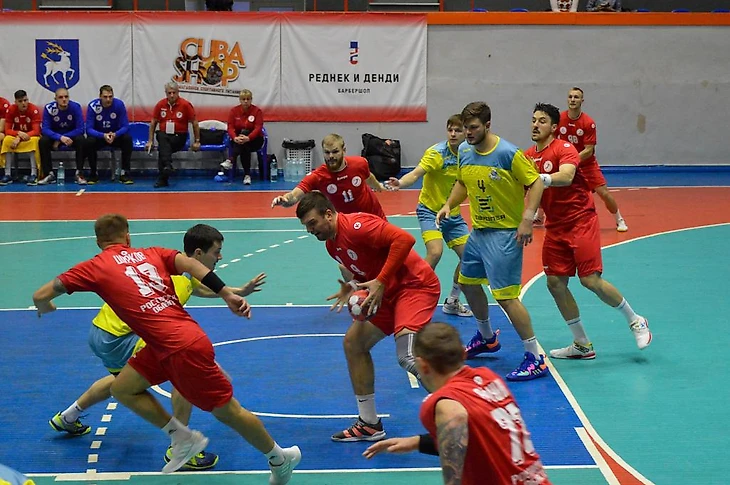 Чемпионат России. Битвы аутсайдеров: "Виктор" может вздохнуть чуть свободнее, изображение №4