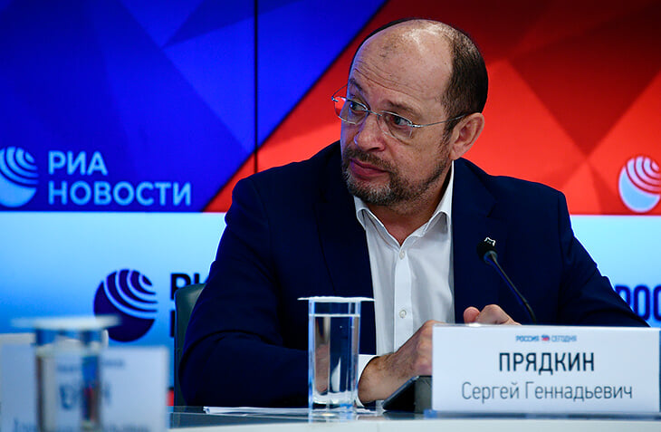 Квоту болельщиков пока не увеличат, лимит не изменят, у «Тамбова» со стадионом последний шанс. Прядкин, Алаев и другие отвечают на вопросы