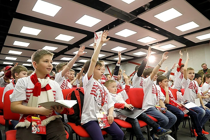 Детская пресс-конференция в рамках программы лояльности «Spartak Kids» была проведена на территории стадиона «Открытие Арена» 24-ого марта (фото: spartak.com)
