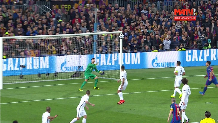 Неймар бьёт издали