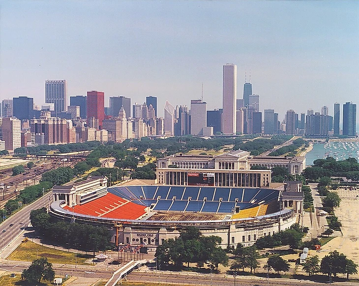 Soldier Field (Солджер Филд)