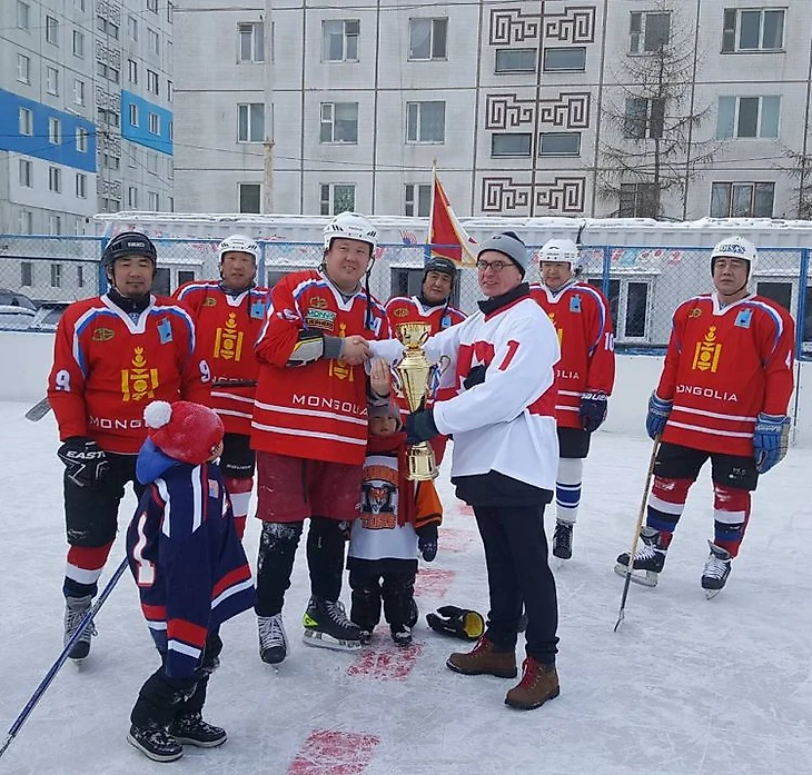 День хоккея в Улан-Баторе. Фото с сайта Федерации Хоккея Монголии