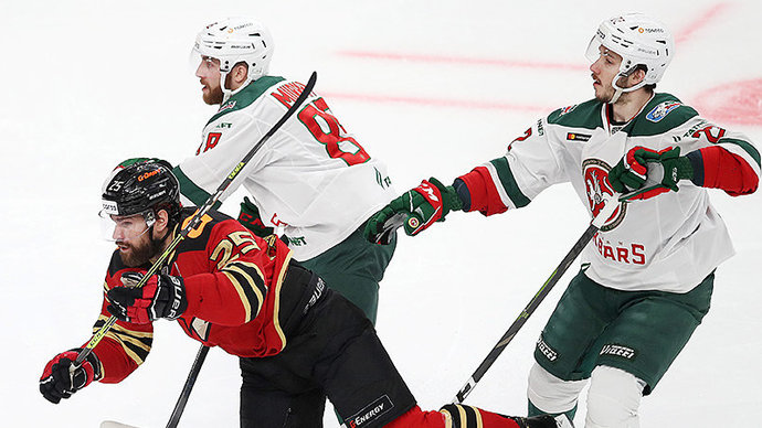 Пожар в финале Востока: «Авангард» недоволен судейством (его правда чаще удаляют), но ошибки есть в обе стороны