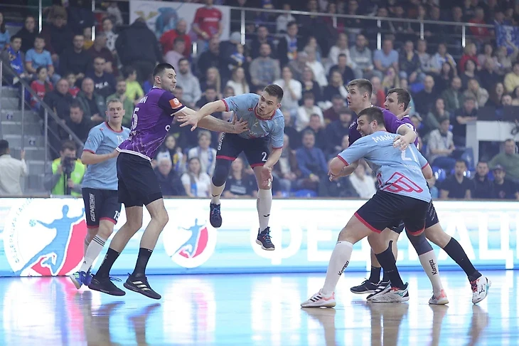 Olimpbet Суперлига. Охотник стал жертвой. "Медведи" вновь на вершине в одиночестве, изображение №1