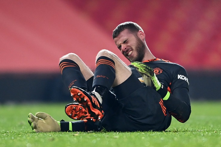 Де Хеа ощутил на себе мощь Траоре: слегка столкнулся и долго корчился от боли