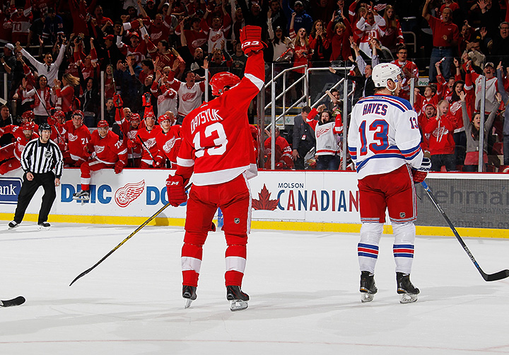 Прилетит к нам Волшебник. Дацюк объявил об уходе из «Детройта»