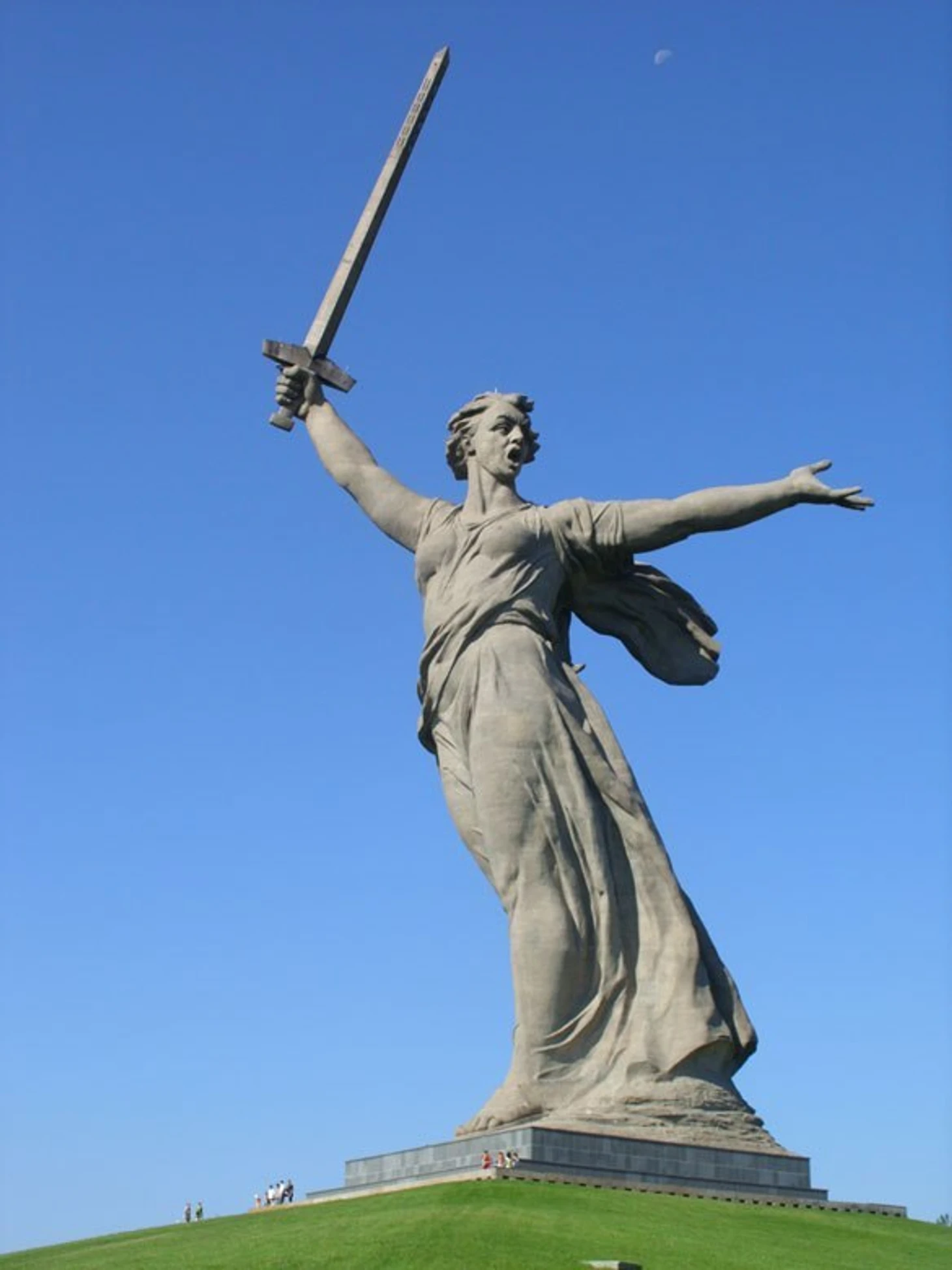 Родина Мать