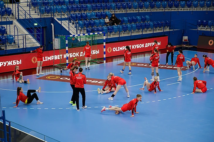 Михаил Измайлов: "Заявиться "молодёжкой" на чемпионат России по пляжному гандболу? Да, интересно!", изображение №6