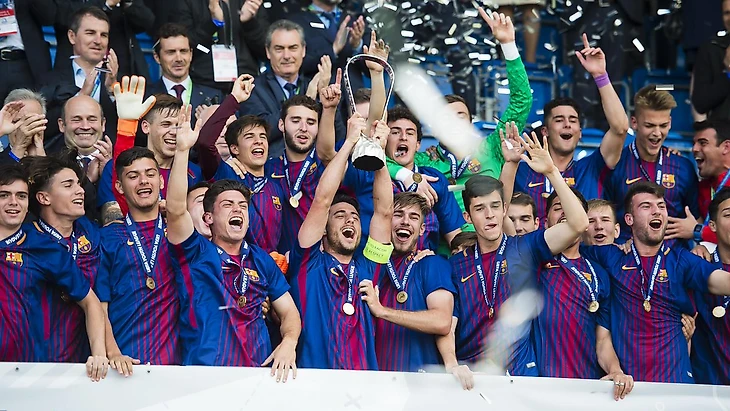 Barcelona UYL champions3