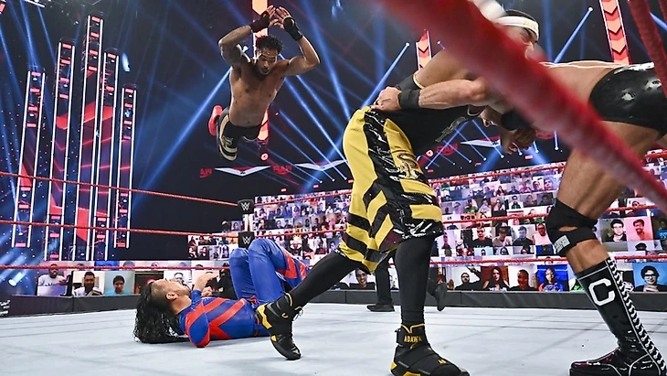 Обзор WWE Monday Night RAW 14.09.2020, изображение №5
