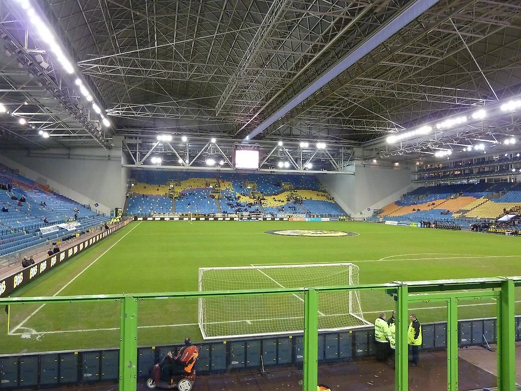 Стадион Галредом