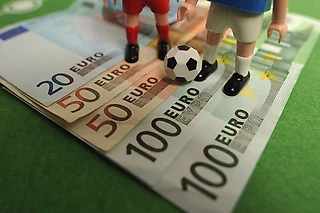 Особенности кредитования современного футбола