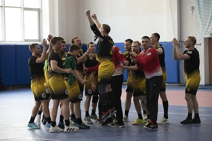 Чемпионат России. Все бывает впервые: "Нева" без медалей при Торгованове, саратовцы в полуфинале!, изображение №2