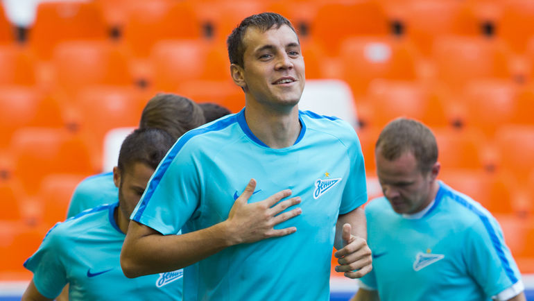 Расслабьтесь, Дзюба никуда не уйдёт из «Зенита». «Галатасарай» и «Бордо» — полный бред