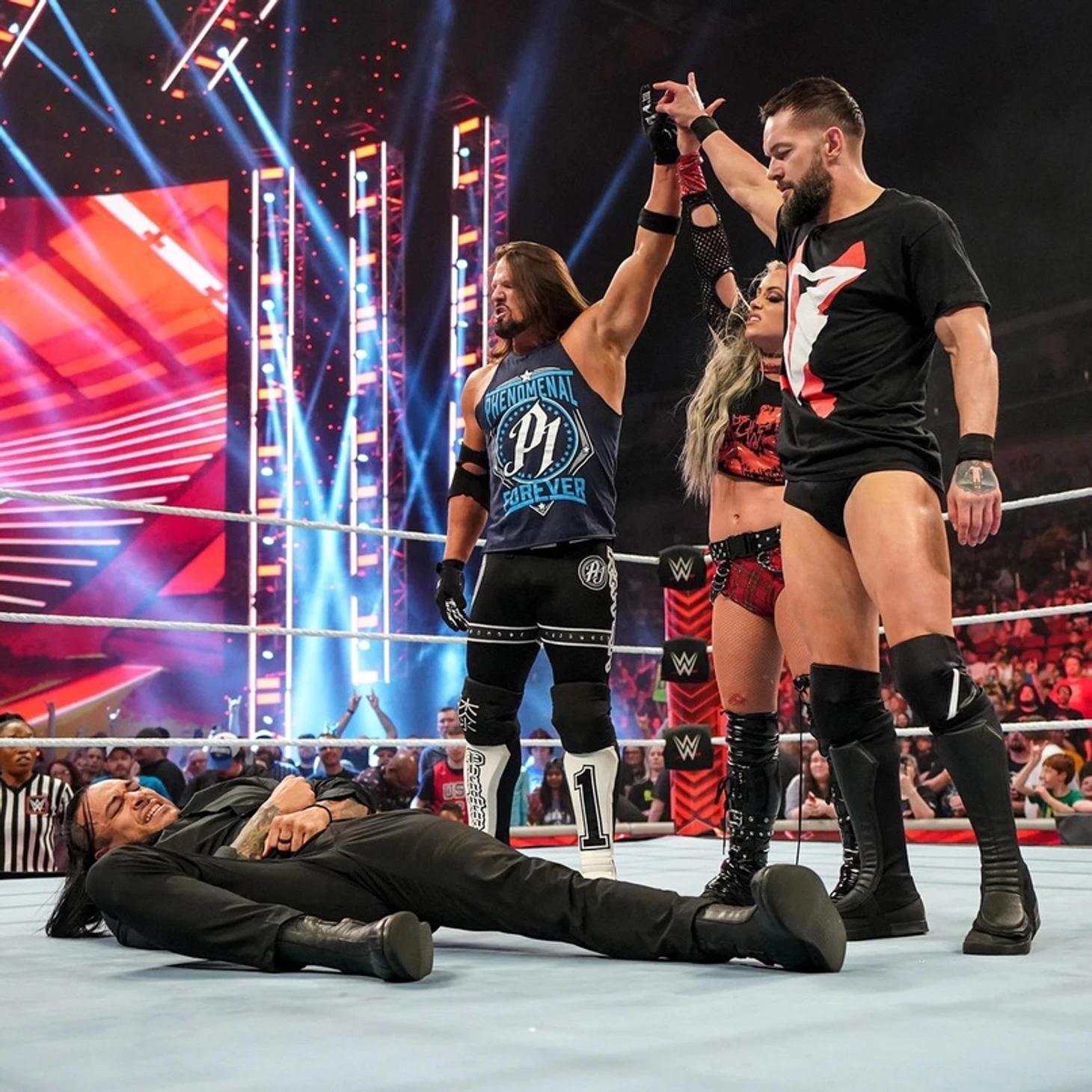 Обзор WWE Monday Night RAW 30.05.2022, изображение №29