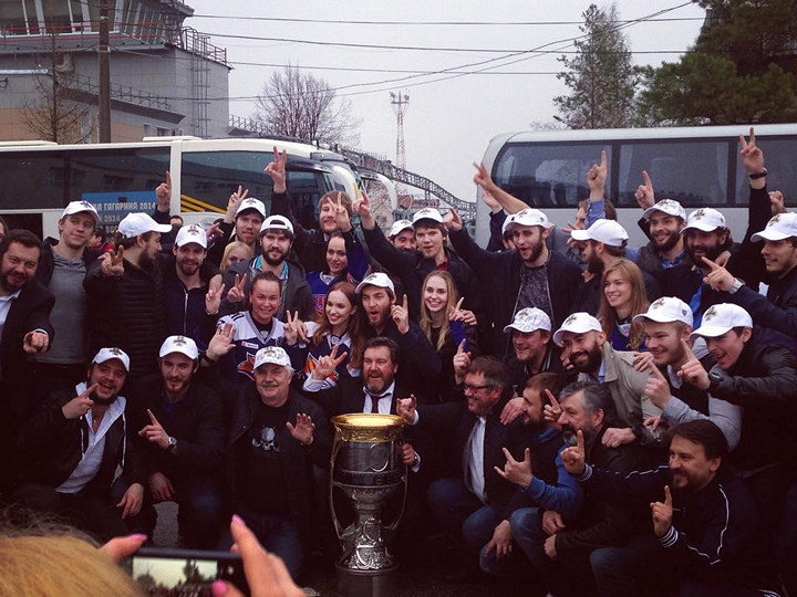 Как в Магнитогорске отмечали чемпионство