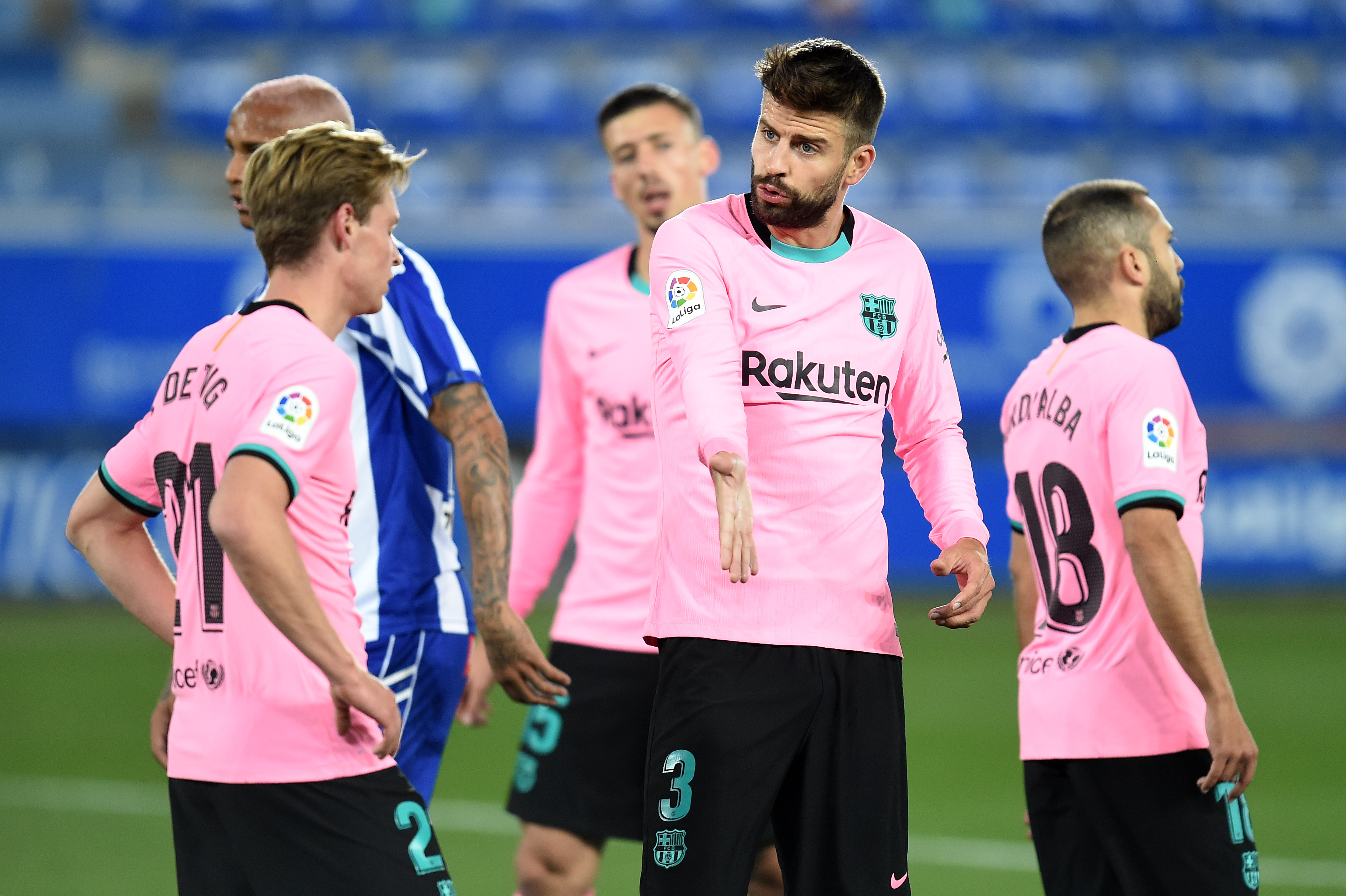 Mundo Deportivo: Матч «Барсы» против «Динамо» в ЛЧ могут перенести из-за коронавируса у киевлян