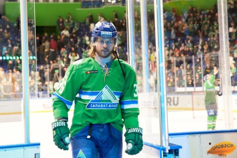6 игроков «Салавата» не допустили на матч с «Йокеритом»: в Хельсинки новые ограничения, у одного из уфимцев – положительный тест на ковид
