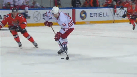 Вратарь «Амура» снова творит чудеса