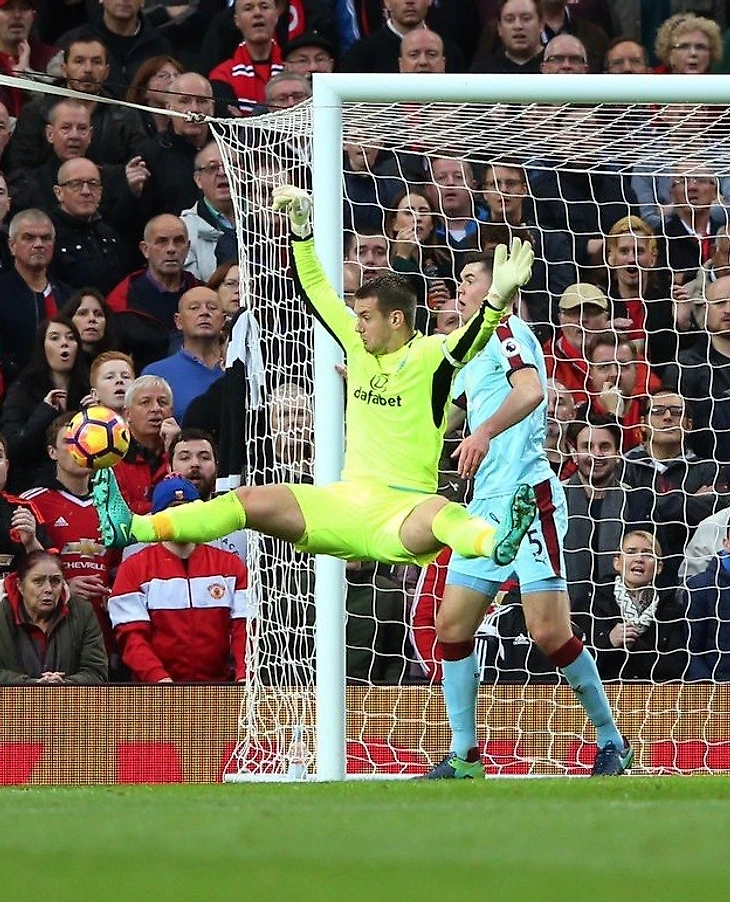 хитон спасает