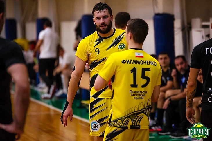 Olimpbet Суперлига. Артём Пономарёв: "Болел, неделю не тренировался — а потом забросил 10 мячей!", изображение №1