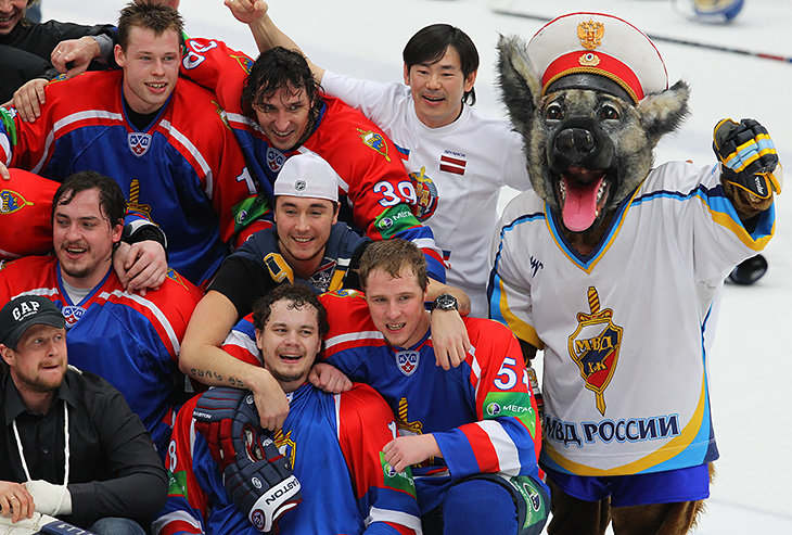 Овечкин взял Кубок Стэнли. Что еще нужно для мировой гармонии