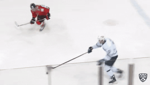 Эпичный промах по пустым воротам