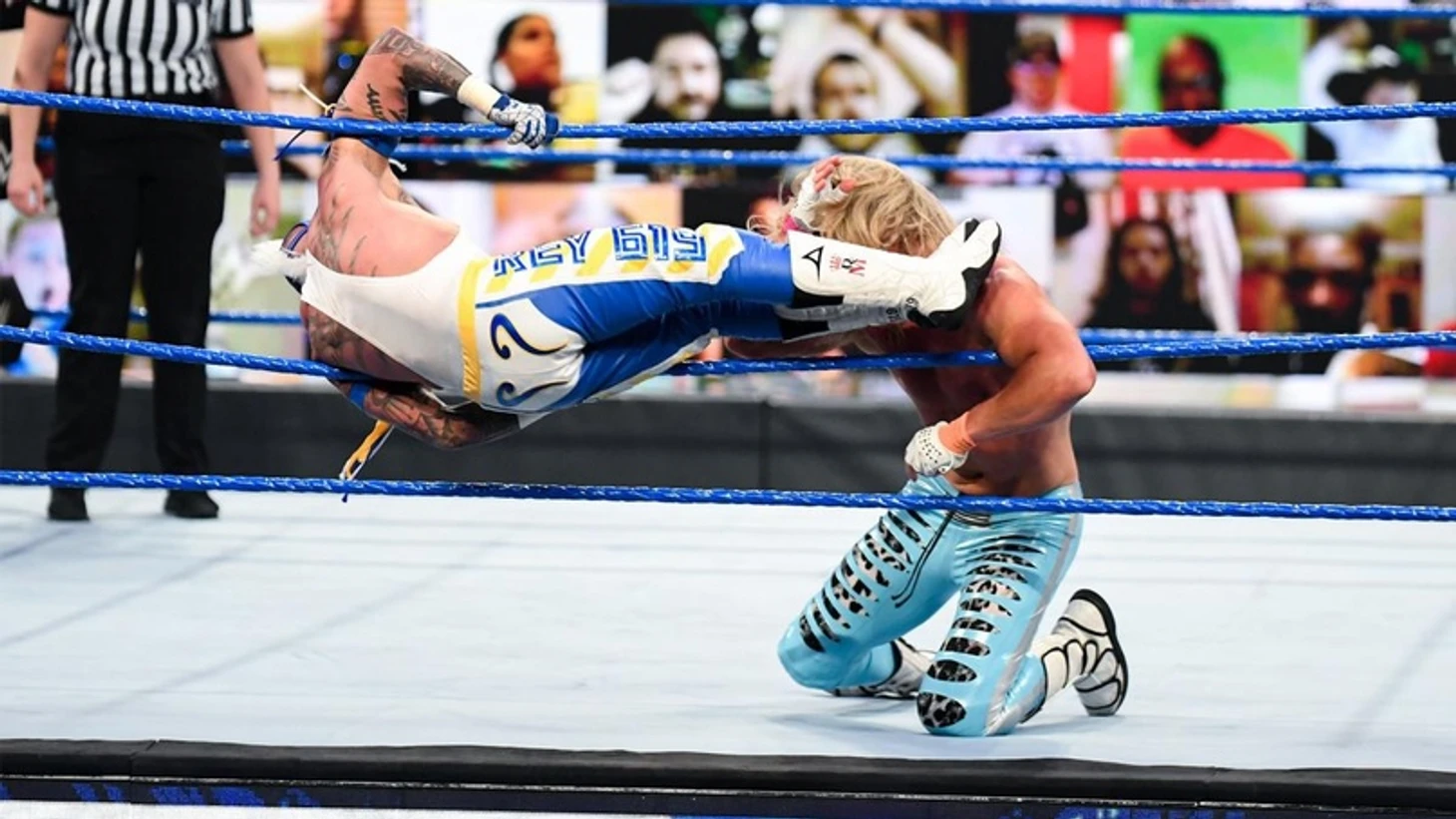 Обзор WWE Friday Night Smackdown 26.03.2021, изображение №22