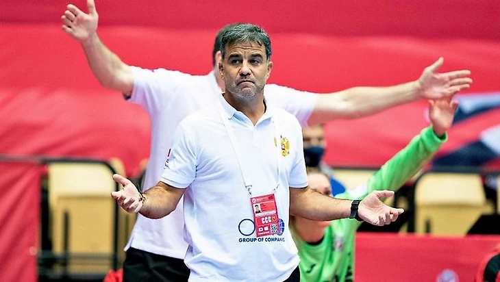 Амброс Мартин