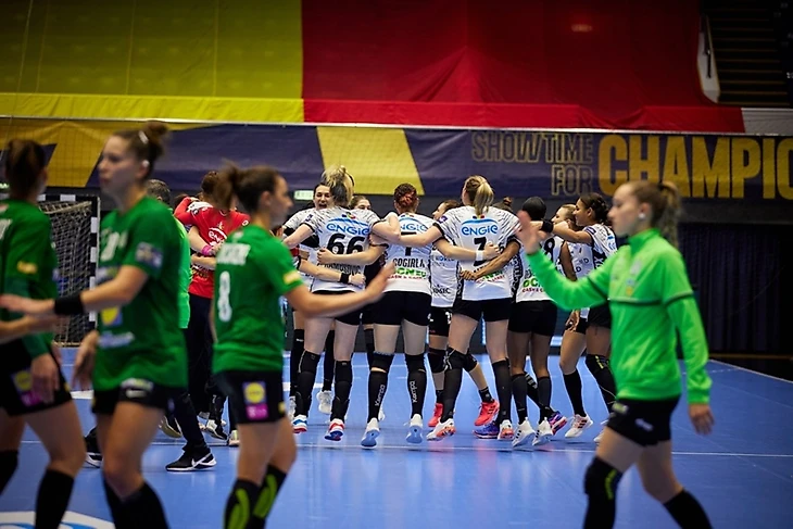 Лига чемпионов. Время первых: долгожданная виктория "Будучности" и фиаско "Ференцвароша", изображение №4