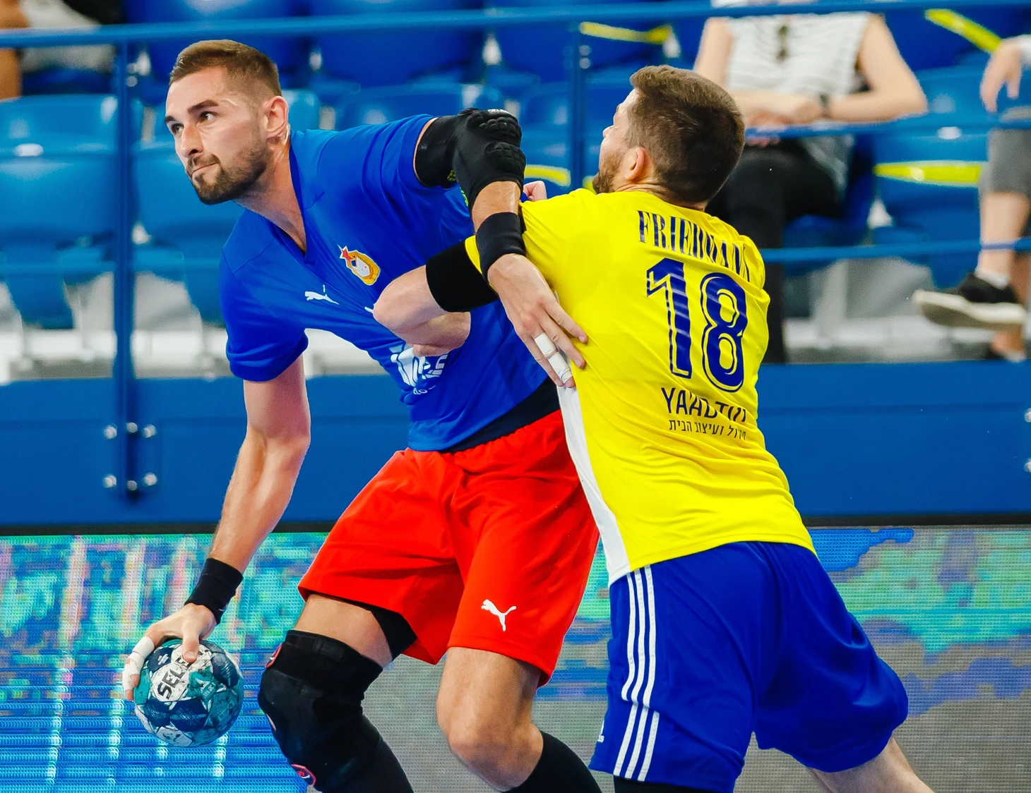 Официальный дебют Ходькова: "плюс 3" "в гостях" при неважной игре и травмах Киселева и Белевцова, изображение №1