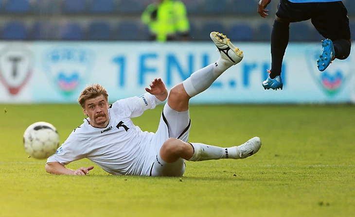 Дмитрий Айдов - защитник Торпедо