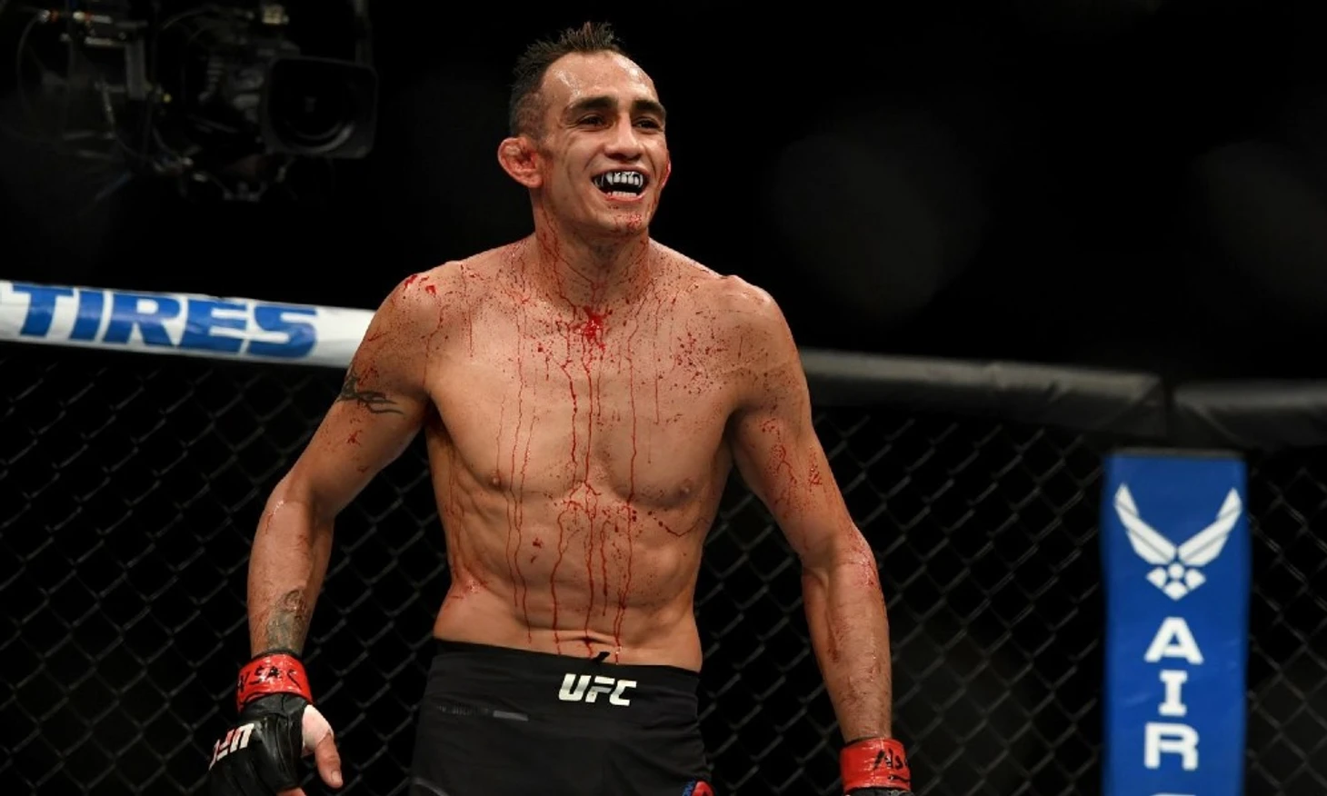 Прямая трансляция Тони Фергюсон – Ли Джинлианг на UFC 279 11 сентября: где смотреть онлайн