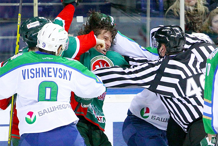 Кубок Гагарина прямо сейчас: Захаркин громит Билялетдинова, «Авангард» – в полуфинале Востока