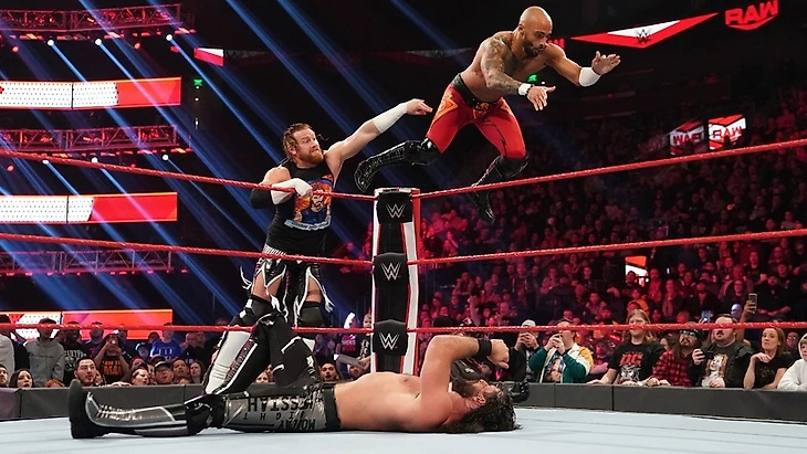 Обзор WWE Monday Night RAW 03.02.2020, изображение №43