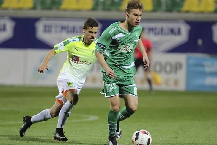 Сергей Кундик с мячом