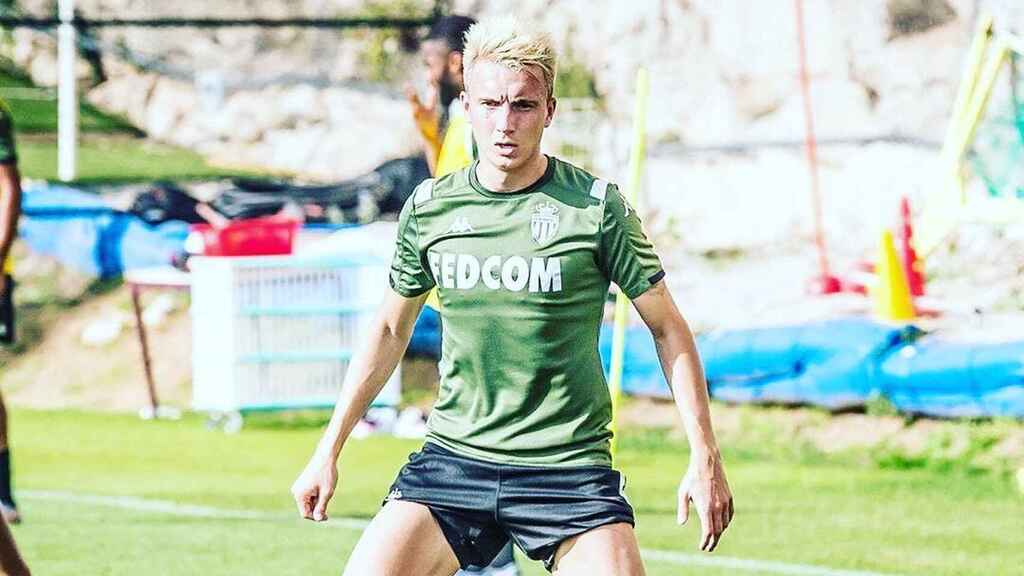 Во Франции усомнились в достоверности слов агента об интересе &#171;ПСЖ&#187; к Головину