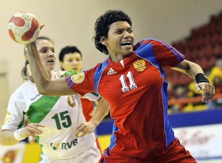 Эмилия Турей: "Я словно внезапно оказалась перед пропастью. Но вперед не шагнула", изображение №1